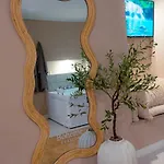 شقة Sauna King Size Bed & Equipped Kitchen *